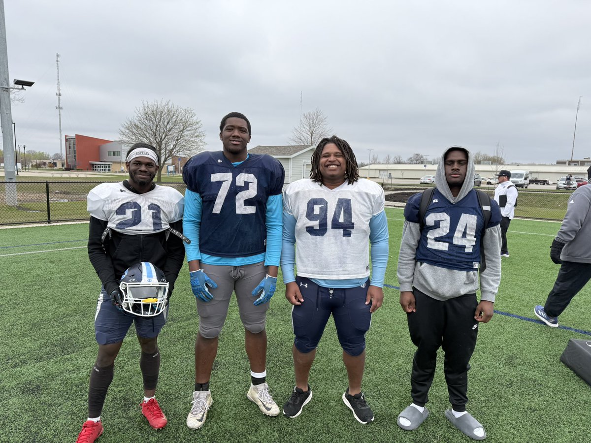 Good to see these guys in action again!!
#SpringBallTour 
#ShopBoys