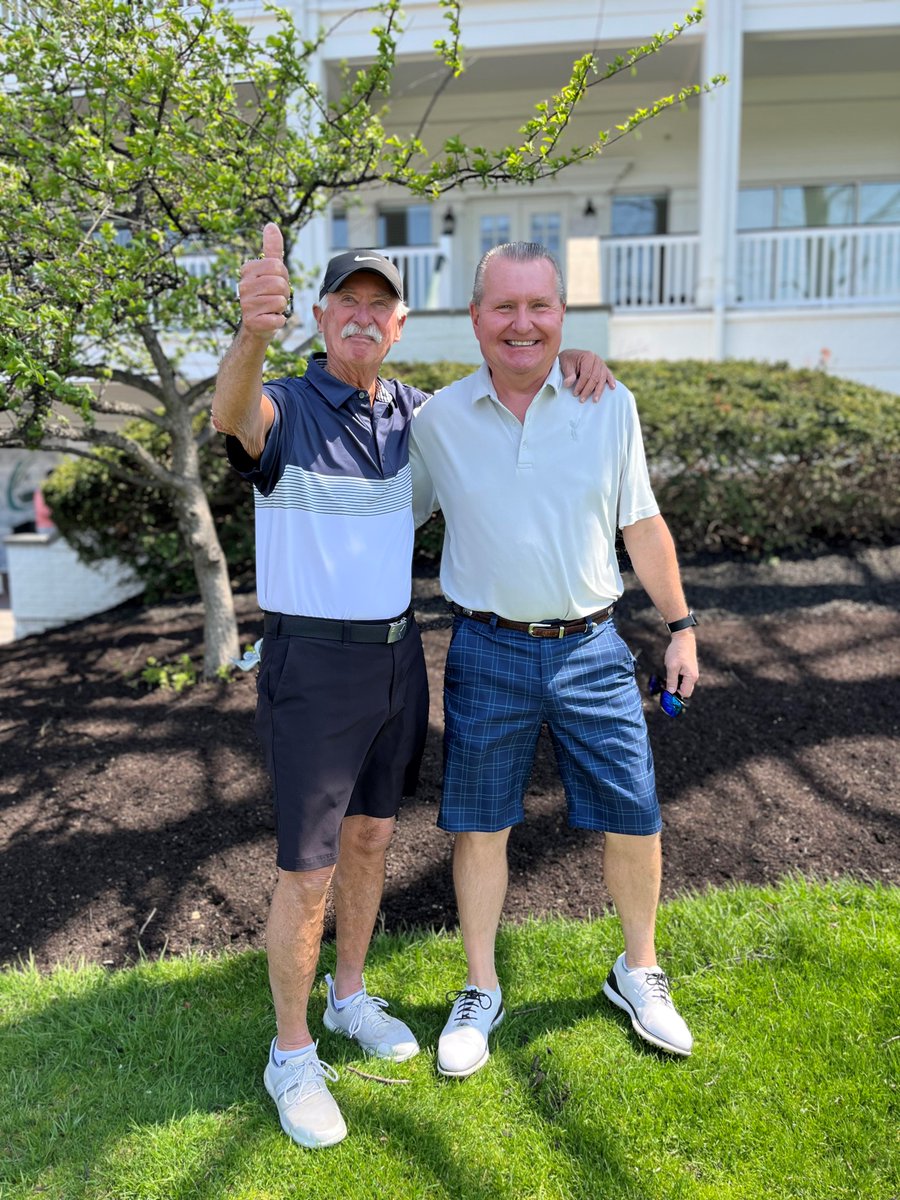 The Lakes tweet media