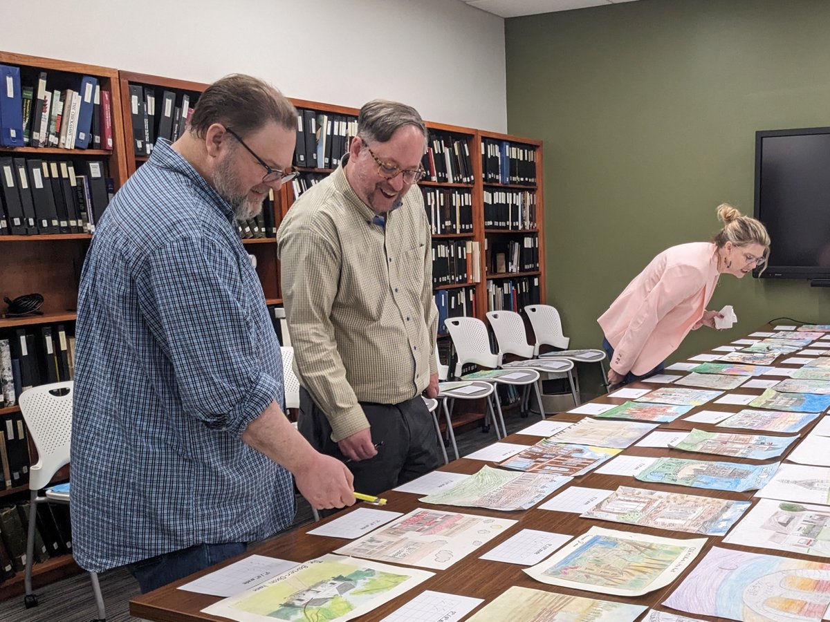 Wow! Arkansas students are talented artists! The Preserve Our Past contest got 137 entries from 14 schools! Arkansas Heritage staff have enjoyed judging the pieces over the past two days. Winners will be announced in the coming weeks!
#artcontest #studentart #ARPreservation