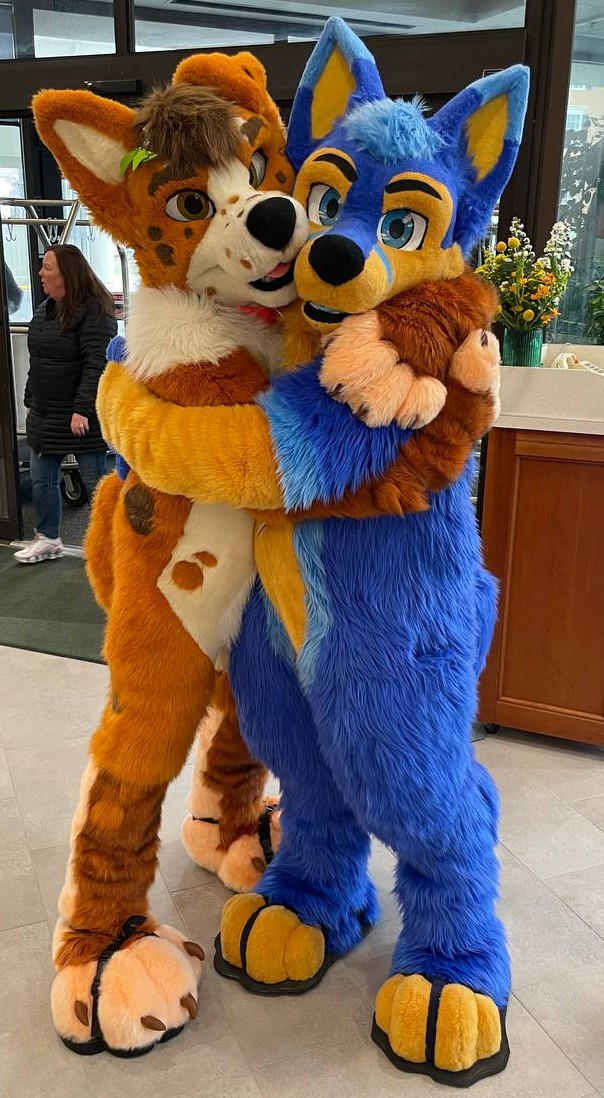 Dawwww I love hugging this cutie!!! Hachi is SO ADORABLE!!!!

Thankies to <a href="/Twilight_Husky/">Paradox “Twilight” Husky</a> for the lovely photo!!