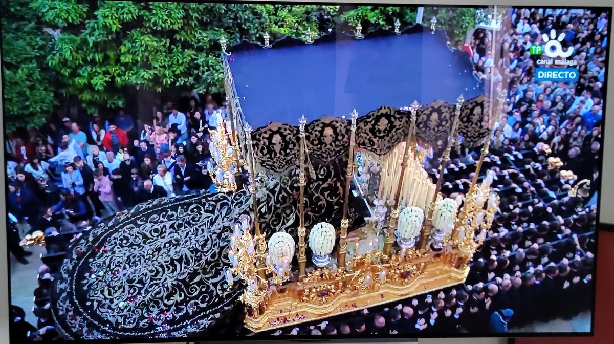 RegardPatriote's tweet photo. ✨A #Malaga et plusieurs villes d'Espagne , magnifiques #processions de #Pâques en ce  vendredi Saint.
Mis à part en #Corse et quelques communes en France,  on ne voit malheureusement pas ce genre de #célébrations. 
🫶🙏 https://t.co/CIDWOXiPdh