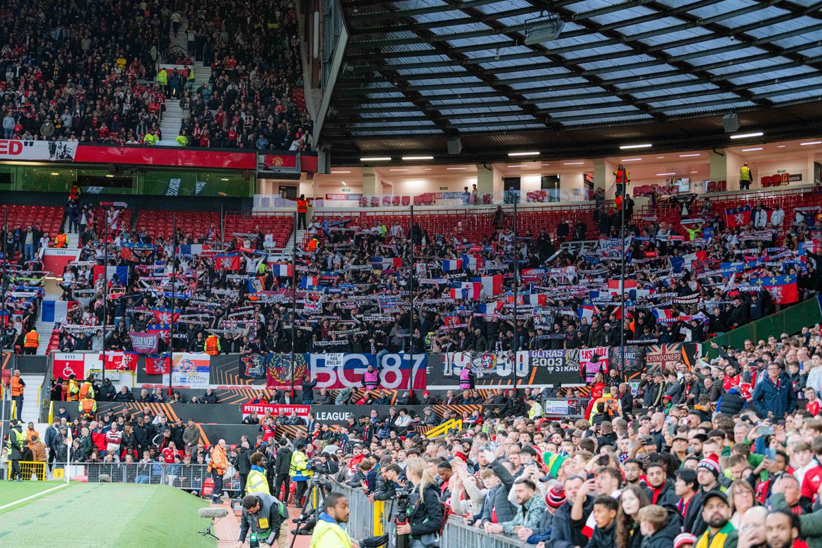 frantanjam5's tweet image. Incredibly difficult way to have our Europa League journey end.  We gave it everything we had and never stopped believing.  Our focus is on the league now and it’s starts with the Derby this Sunday😤🔴🔵