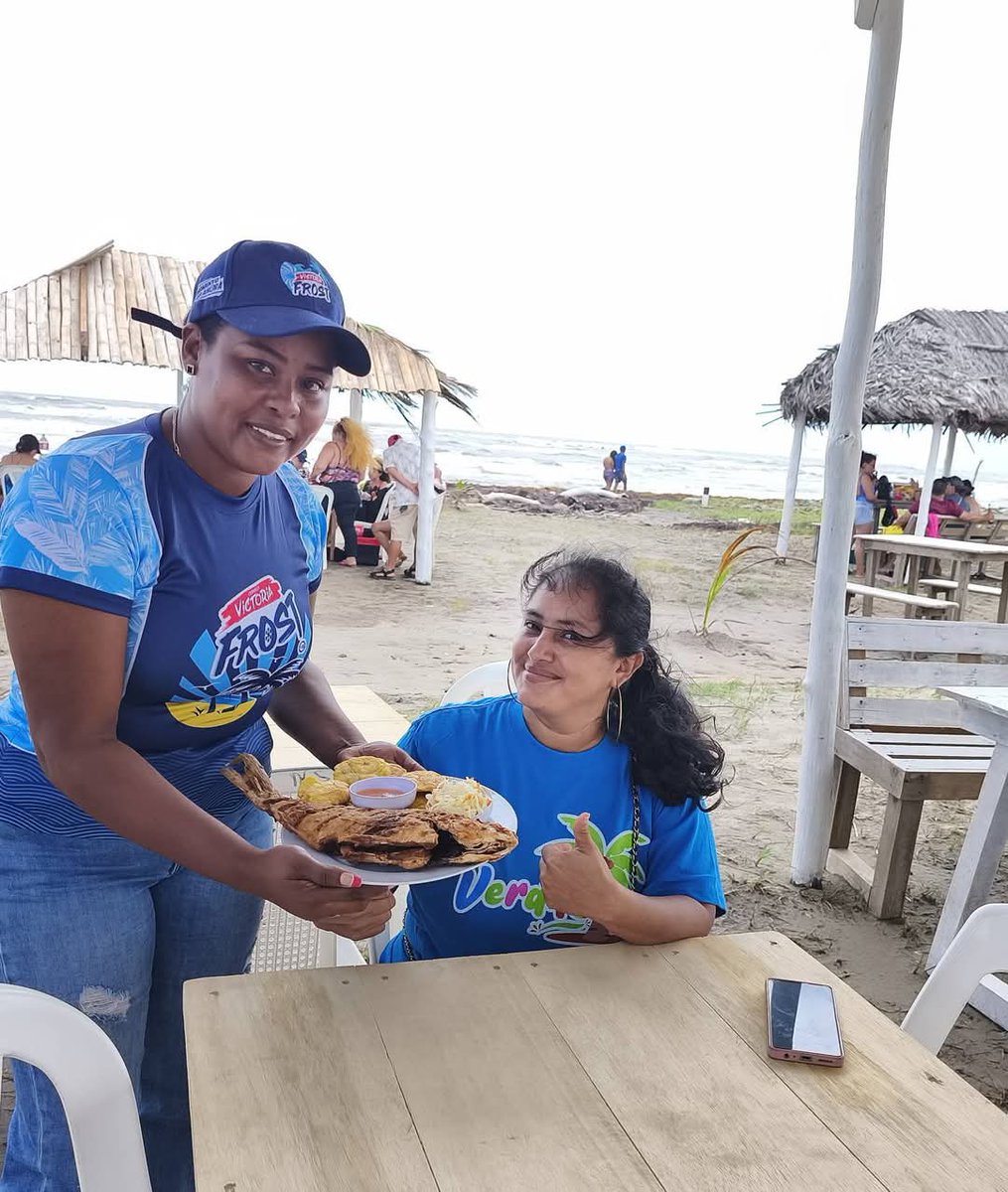 adiarionic's tweet photo. 🏝 Bluff Beach te espera con sabor
y alegría 😎
🏖 Disfrutá de un paraíso lleno de buena vibra, gastronomía deliciosa y momentos inolvidables junto a tu familia.🦐🏊♂️
#BluffBeach
#verano2025
#turismonicaragua
#EscapadaPerfecta
#MomentosEnFamilia https://t.co/RzMbkfzsqu