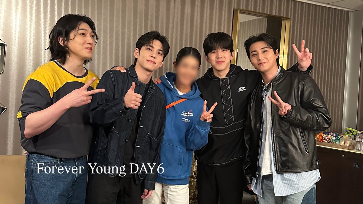 carpediemk1219d's tweet photo. 250418 (전)스타일리스트 님 인스타스토리

눈물나게 반가운 데이식스❤

#DAY6 #데이식스
#성진 #영케이 #원필 #도운 https://t.co/ZNhfYGsPgR
