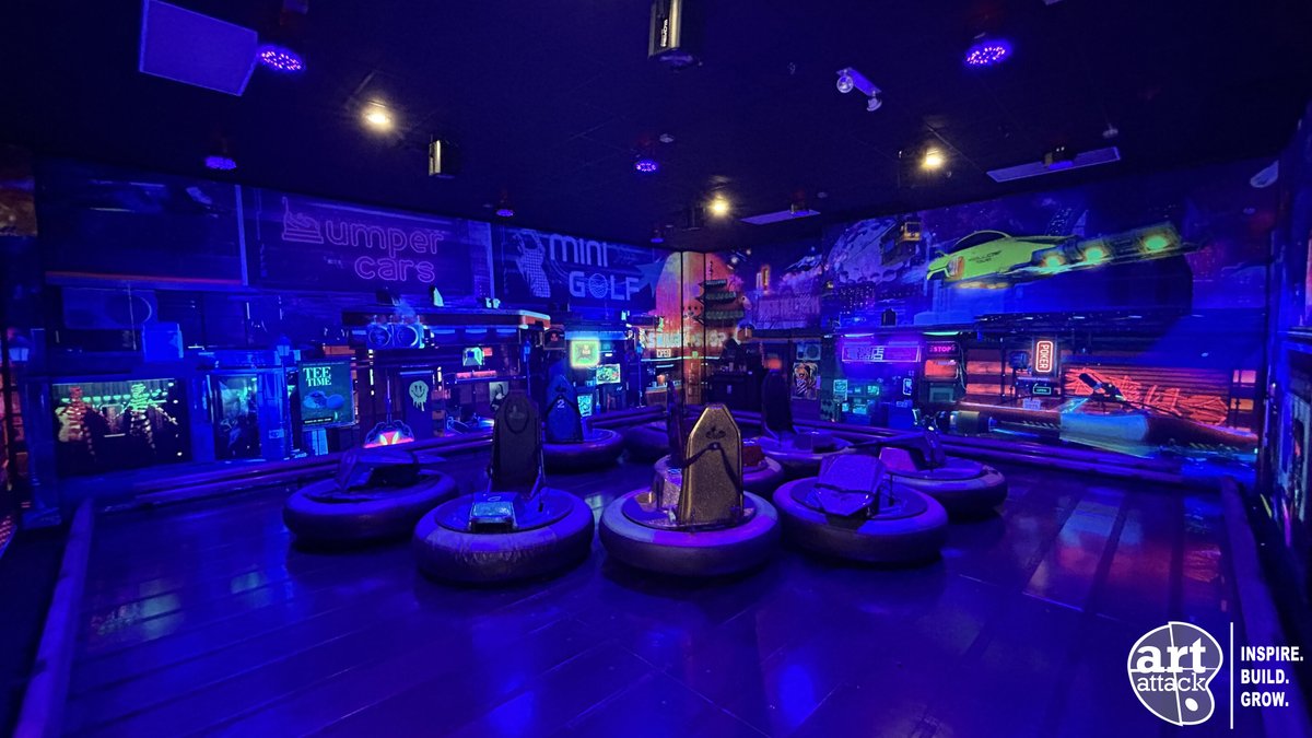 artattackfx's tweet photo. Bump up the energy with bold theming! ⚡🚗 Art Attack’s HD Graphix transform your bumper car arena into a vibrant, immersive experience that thrills guests before the ride even begins! #InspireBuildGrow #HDGraphix #BumperCars #Entertainment #FamilyEntertainment #FunCenter #FEC https://t.co/3QNzdGUAsI