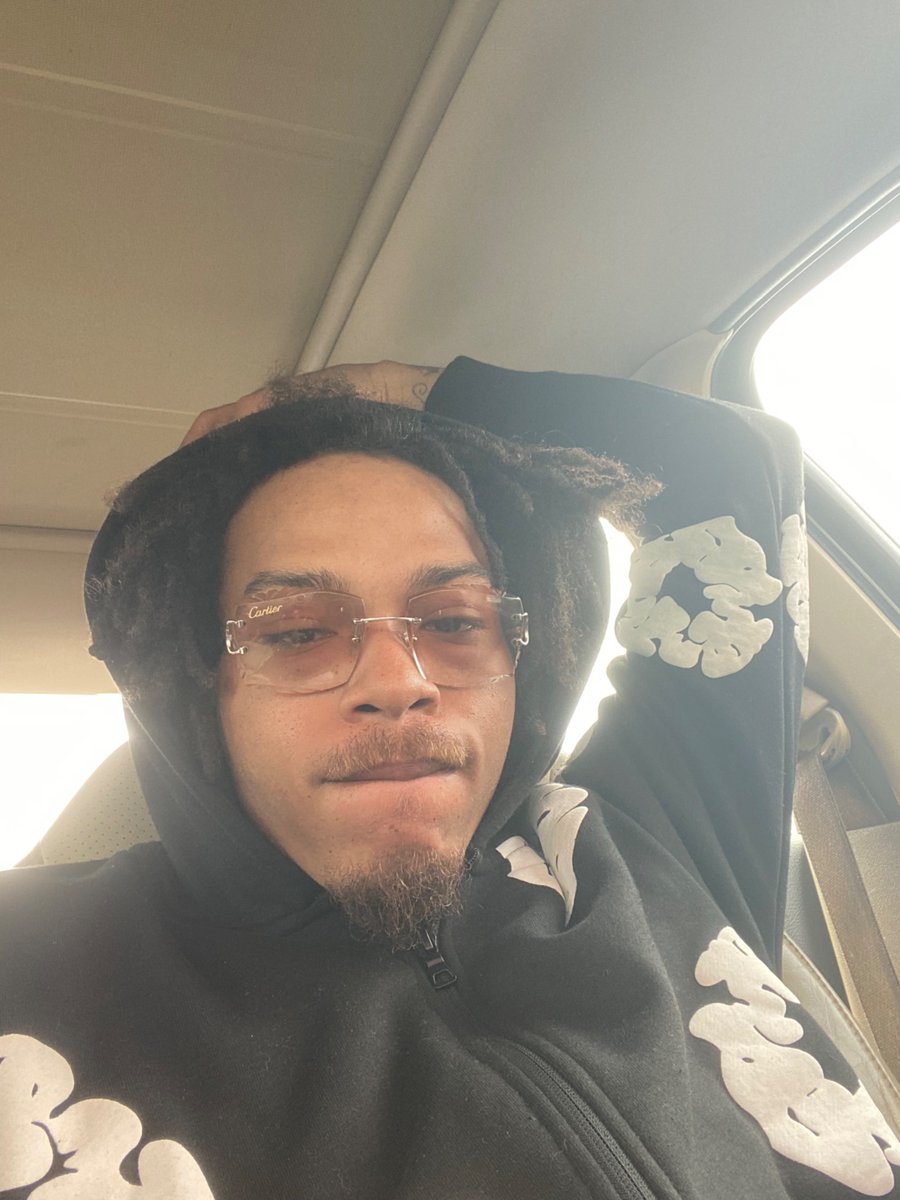 tbe_will's tweet photo. Wtw 2day?🙃 https://t.co/YpdU4pVTiD