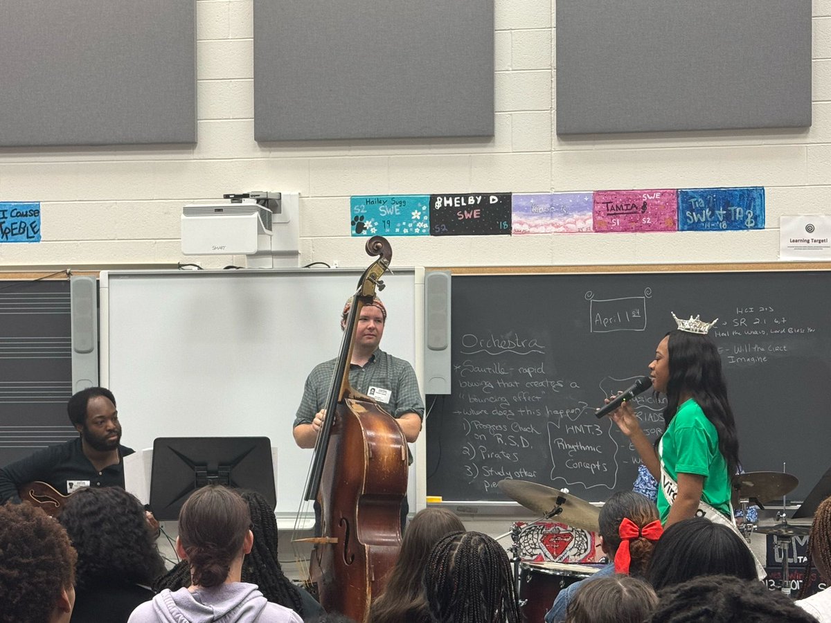 Woodside_Band's tweet image. We were so happy to have Miss Virginia 2024, Carlehr Swanson and her band perform for our students today. Ms. Swanson’s community service initiative is using music to bring people together. What a way to close out a great week!
#nnpsproud
#NNPSArts