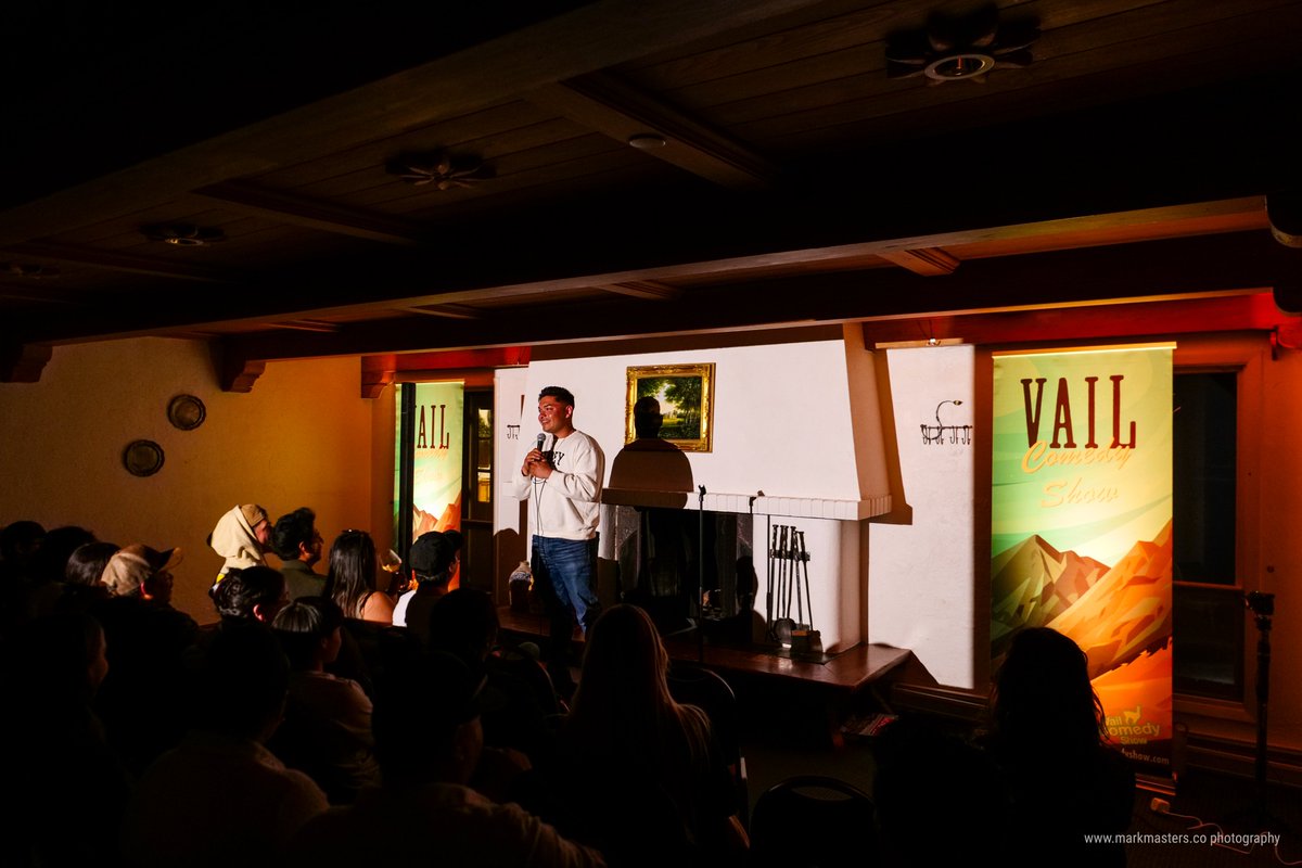 themarkmasters's tweet photo. Incredibly fun Vail Comedy Show last night in Spanish with @rojoperezzz @jaysonavocado and Israel Avila at Christiania Lodge at Vail.  Our second annual Semana Santa show en español, gracias @CarmenComedian for paving the way.  See us in Frisco tonight - https://t.co/GOsA5nqPW6 https://t.co/1AwgZxVSmz