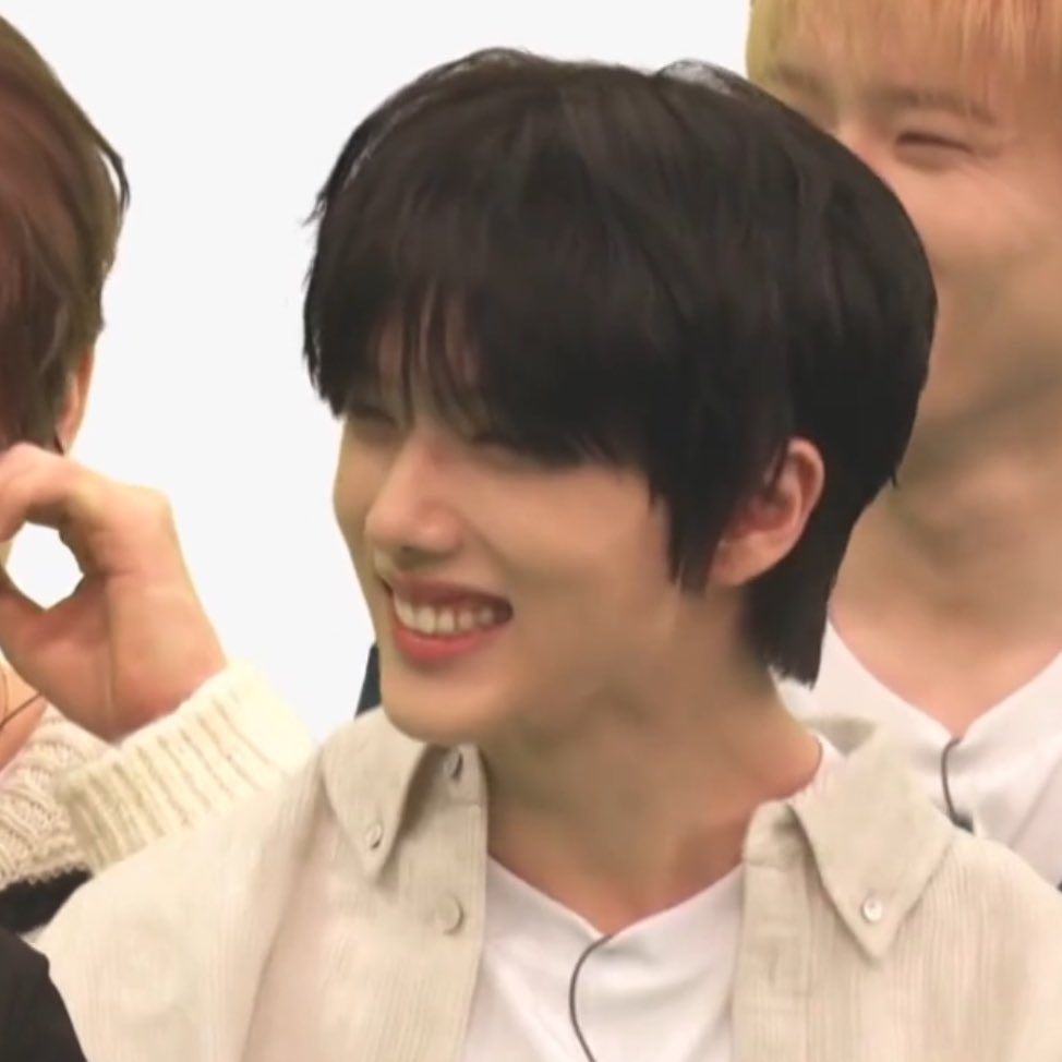 BBii_25's tweet photo. 캬항 https://t.co/RXJBR7yU3x
