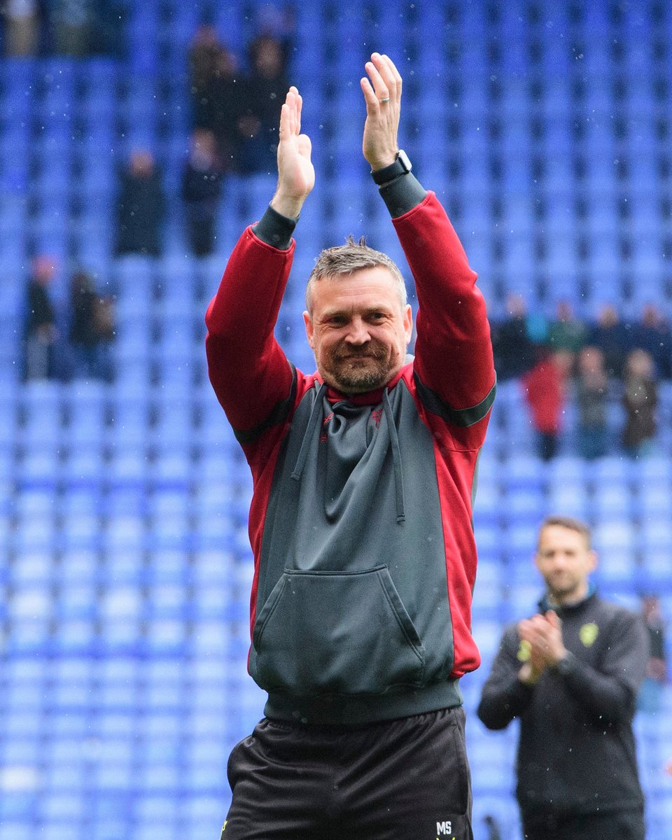 LincolnCity_FC's tweet photo. 👏 Thank you to all the City fans that travelled to Reading today!
💪 We'll see you on Easter Monday at the LNER Stadium.
#REALIN https://t.co/t1aGt9wec2