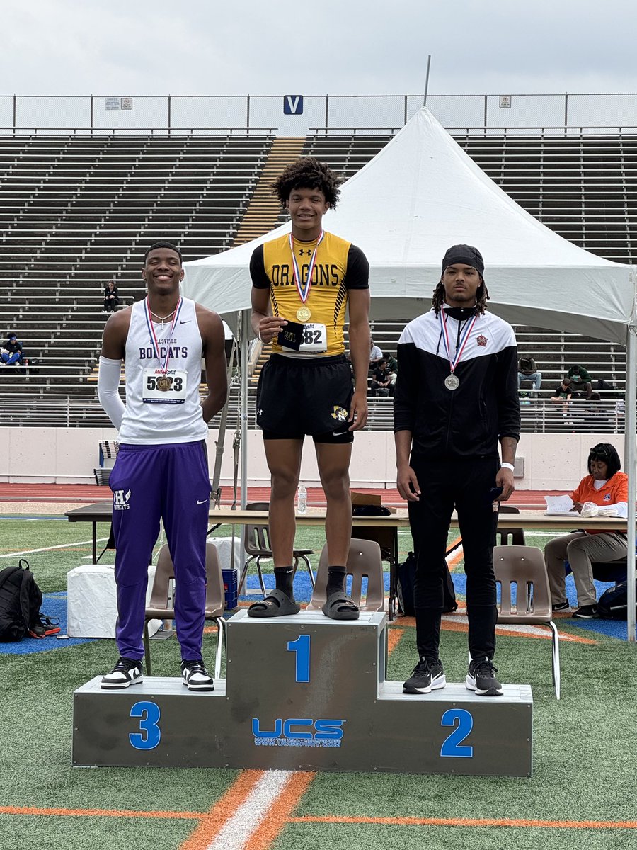 Danny mitchell (@mitchell12coach) on Twitter photo Congratulations to Kobe Gaut on his 3rd place finish in HJ ( 6’4). Now we must play the waiting game for the wildcard to see if he will advance to the UIL state Track Meet.
<a href="/hvillebobcat/">Hallsville Athletics</a> <a href="/HallsvilleISD/">Hallsville ISD</a> Congratulations to Kobe Gaut on his 3rd place finish in HJ ( 6’4). Now we must play the waiting game for the wildcard to see if he will advance to the UIL state Track Meet.
<a href="/hvillebobcat/">Hallsville Athletics</a> <a href="/HallsvilleISD/">Hallsville ISD</a>