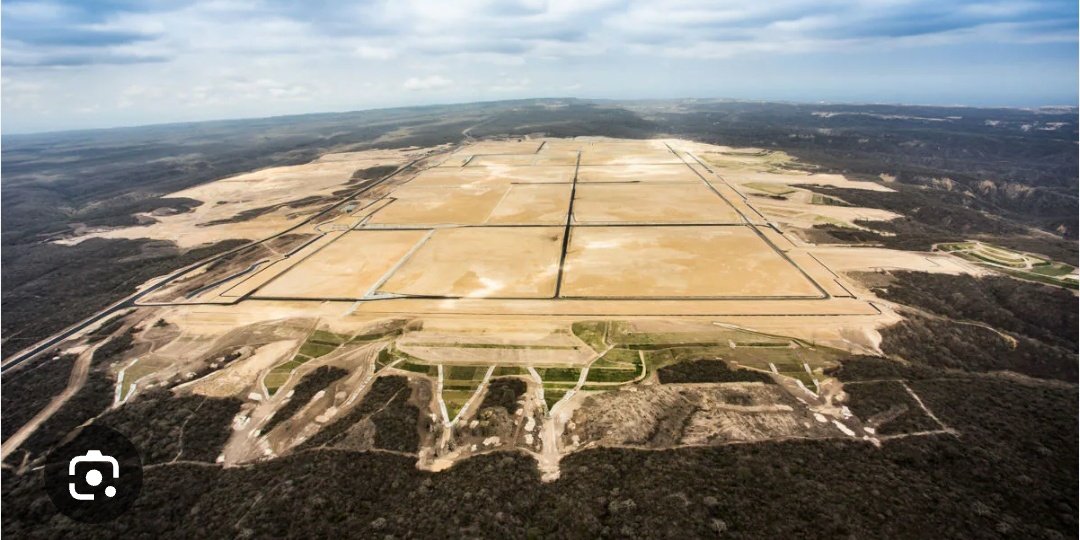 Cómo no van a creer que hay fraude, si en este terreno creen que hay una refinería