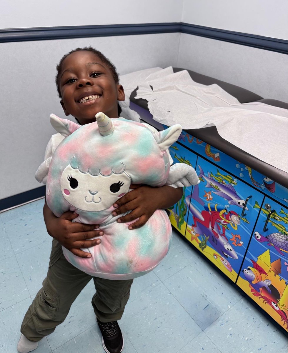 CDTC's tweet image. Guess who’s back? Back again…

Chico our beloved CDTC therapy dog is back and we’re all SMILES! 

There’s nothing like a wagging tail and a furry friend to brighten our halls and hearts.
Welcome back, Chico! 

#TherapyDog #CDTC #PawsitiveVibes