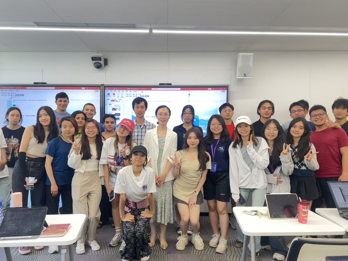 Tsinghua_Uni's tweet photo. From ancient bamboo texts to bullet trains, welcome to the “China Overview” course, where history, culture &amp; innovation collide! Join global #TsinghuaRen as they immerse in Chinese culture &amp; history, respect cultural differences &amp; develop empathetic perspectives. #StudyAtTHU https://t.co/jtHKXafwxT
