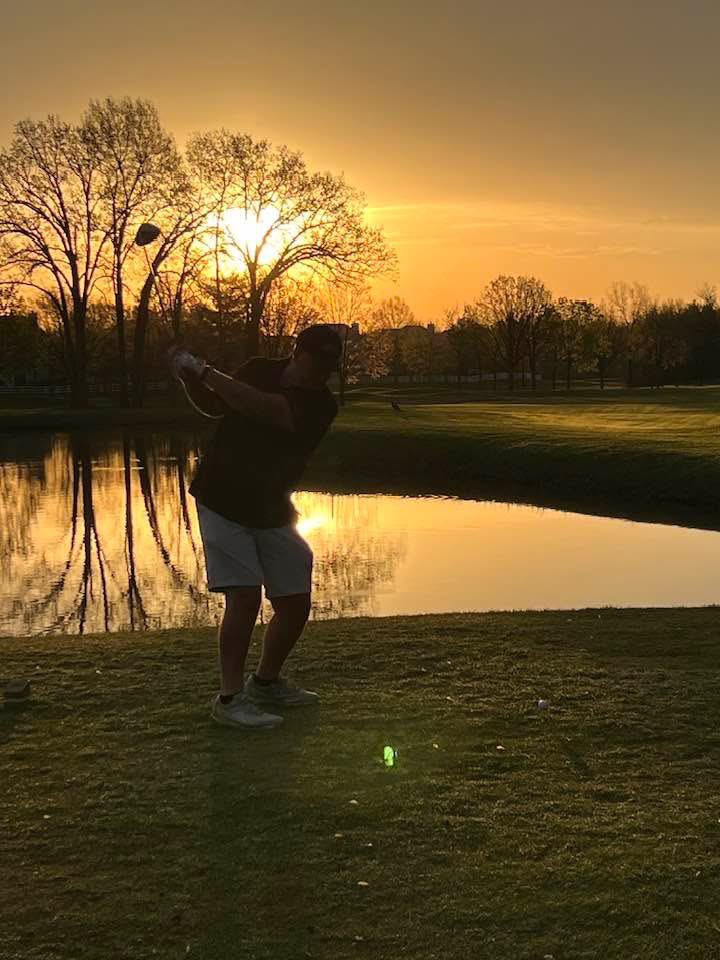 Lori Mahoney tweet media