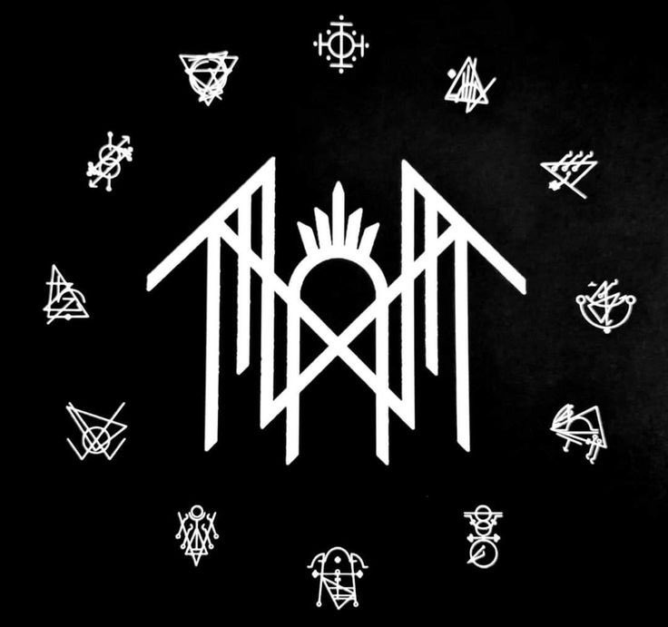 L00KINGWINDWARD's tweet image. all four of them 🥹