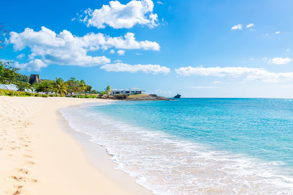 Seen the beach a million times… but this angle? Whole new vibe 😎🌴
Just good views and good energy.
#VisitAntiguaBarbuda #LoveAntiguaBarbuda #AntiguaBarbuda #AntiguaAndBarbuda #AhLoveItHere #IslandVibes #OceanViews
Visit Antigua Barbuda
Link in bio.