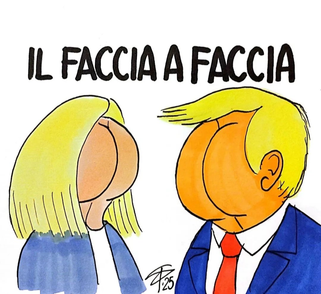 LaPrimaManina's tweet photo. Ognuno partecipa con la faccia che si trova. https://t.co/q6C8jjRBGg