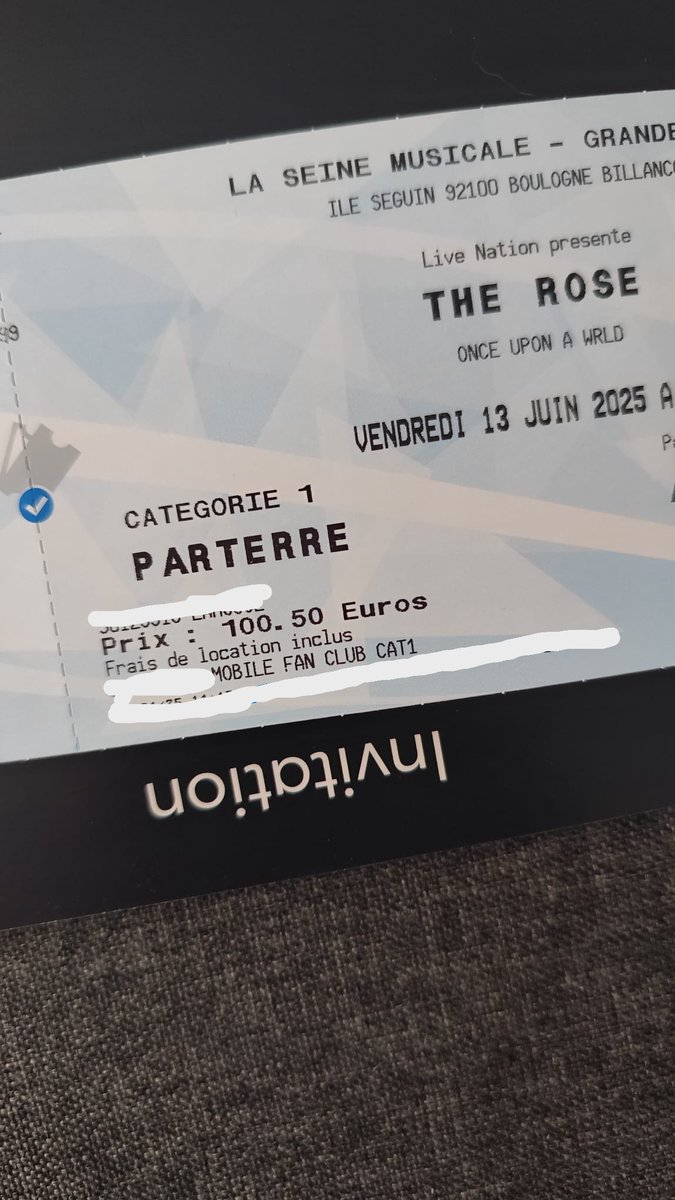VictorySunny_'s tweet photo. Hello ! Je vends une place pour le concert de The rose le 13 Juin à Paris 
 Cat 1 Parterre C13 Place 3 
Prix : 100.50€  
Billet physique (pas de ebillet) envoi ou remise en main propre  (à voir en fonction de l'heure)😊 https://t.co/xqdwwZsdRS