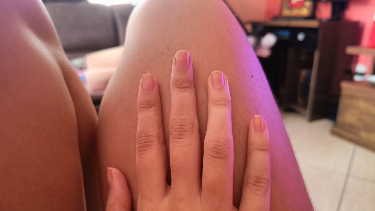 velvethandss's tweet photo. https://t.co/3ijpqvK3RW

#nsfwtwt #hands #quirofilia #packdamao #maos #Sugarmommy #sugardaddy #unhas #packdasmaos #privacy https://t.co/ARHBH2LZ5m