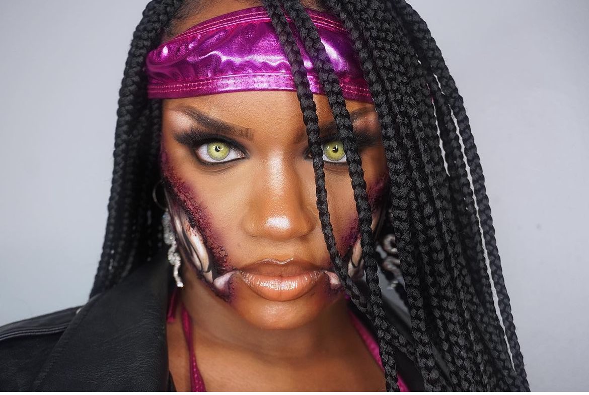 This was such a fun look. I love my Mileena. I gotta redo this💜