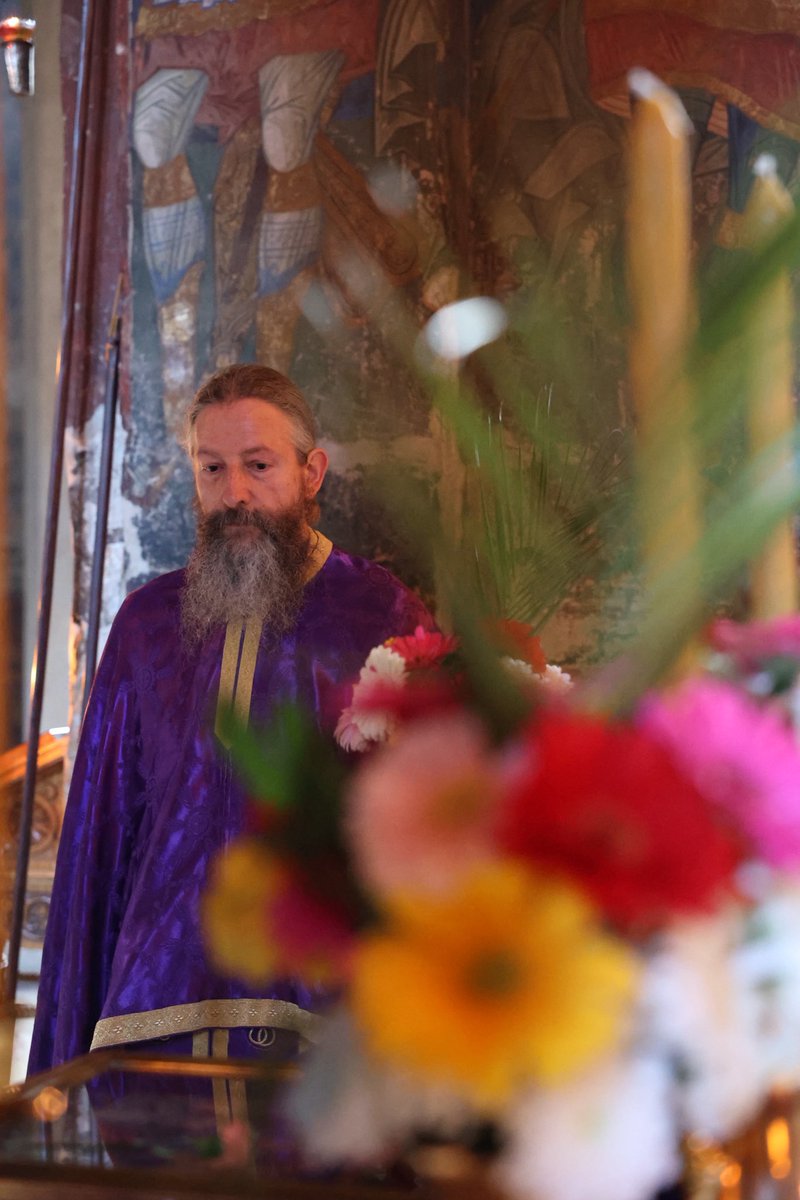 DecaniMonastery's tweet photo. Good Friday Vespers: The Burial of Christ - A Holy Mystery of Love and Silence
In the ancient katholikon of Visoki Dečani #Monstery, beneath centuries-old frescoes bearing witness to generations of prayer, the sacred rites of Good Friday unfolded once more. During the Vespers of the Deposition from the Cross, the Church relived with compunction the moment when the Lord of Glory, crucified and mocked, was lovingly taken down from the Tree by Joseph of Arimathea and Nicodemus.
As the Epitaphion was reverently placed in the flower-decorated tomb at the center of the church, the entire monastery was enveloped in a profound stillness—more eloquent than words. The Lord has descended into death, sanctifying even the grave by His presence. And the Church, standing watch beside the tomb, enters into the mystery of the Cross with trembling hope. The tomb will not be the end. But today, we remain in the quiet shadow of the Cross, where divine love lies hidden in death, waiting to rise again in glory. #Serbian #Orthodox #Church in #Kosovo