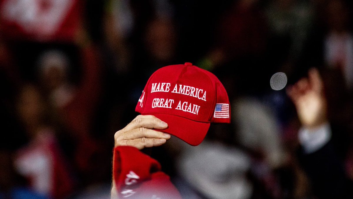 Fan - Pam Bondi tweet media