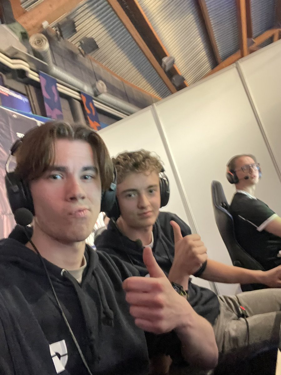 1-0, one more map for the finals!