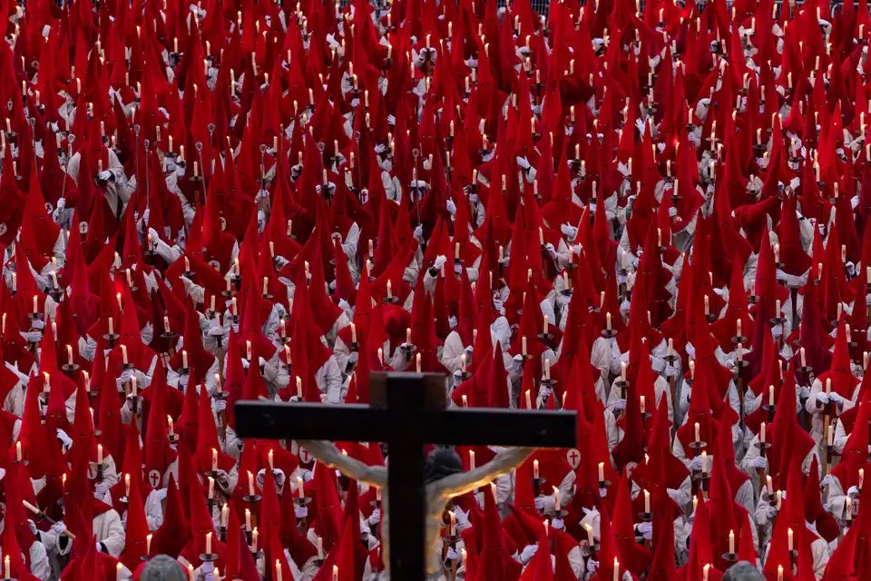 The week around the world in 20 pictures theguardian.com/artanddesign/g…