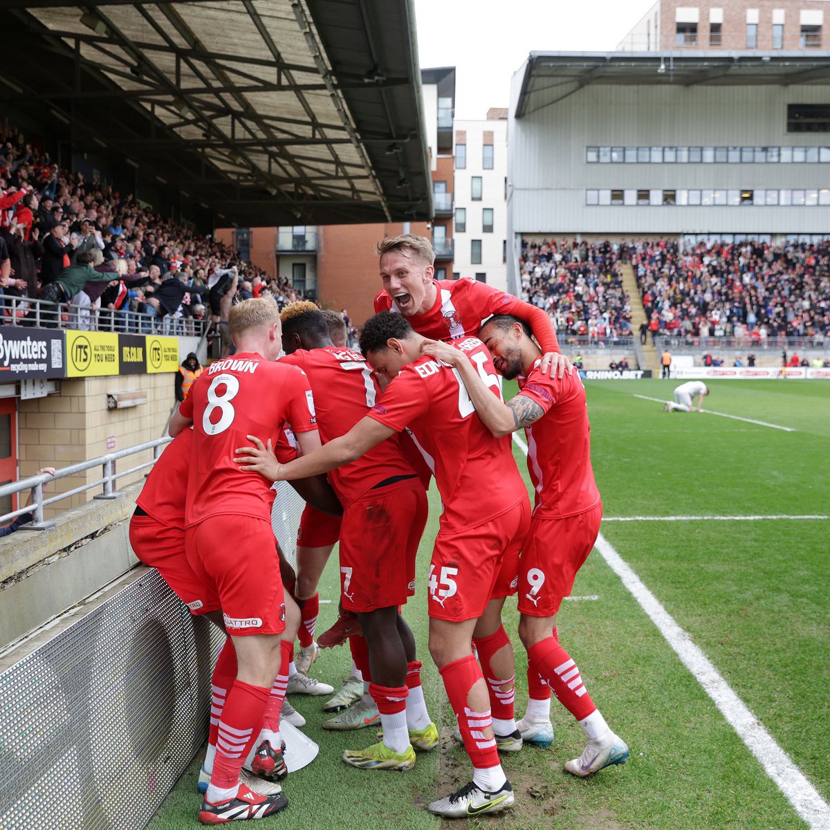 This team 😍 stick together til the end 🙌🏼❤️<a href="/leytonorientfc/">Leyton Orient FC</a>