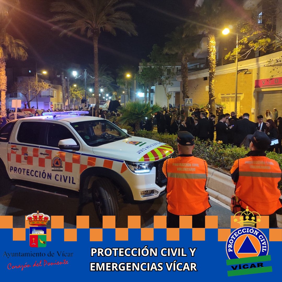 SlpcVicar's tweet photo. Ayer Jueves Santo estuvimos acompañando a la Hermandad del Santísimo Cristo de la Paz y Ntra Señora de los Dolores en su estación de penitencia con un amplio recorrido por las calles de La Gangosa. 
#EmergenciasVícar https://t.co/tb0W5kZiw5