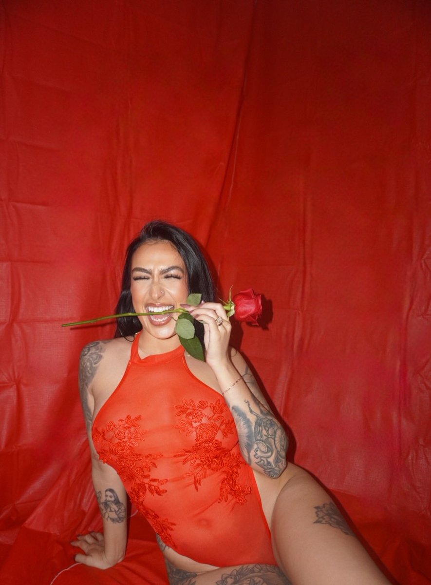 Applejackxzof's tweet photo. i just wanna have fun 💋 https://t.co/zGpVnVHzOu