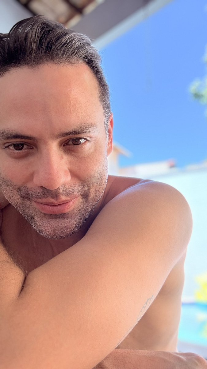 lipandrade's tweet photo. Deu praia! https://t.co/UI3gRhUHSl