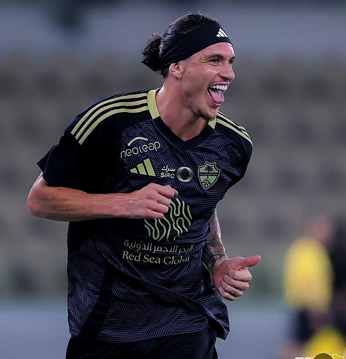 أسبوع كامل بدون نفسيه خايسه بسبب 
GOAT إيبانيز 💚🫡🫡🫡