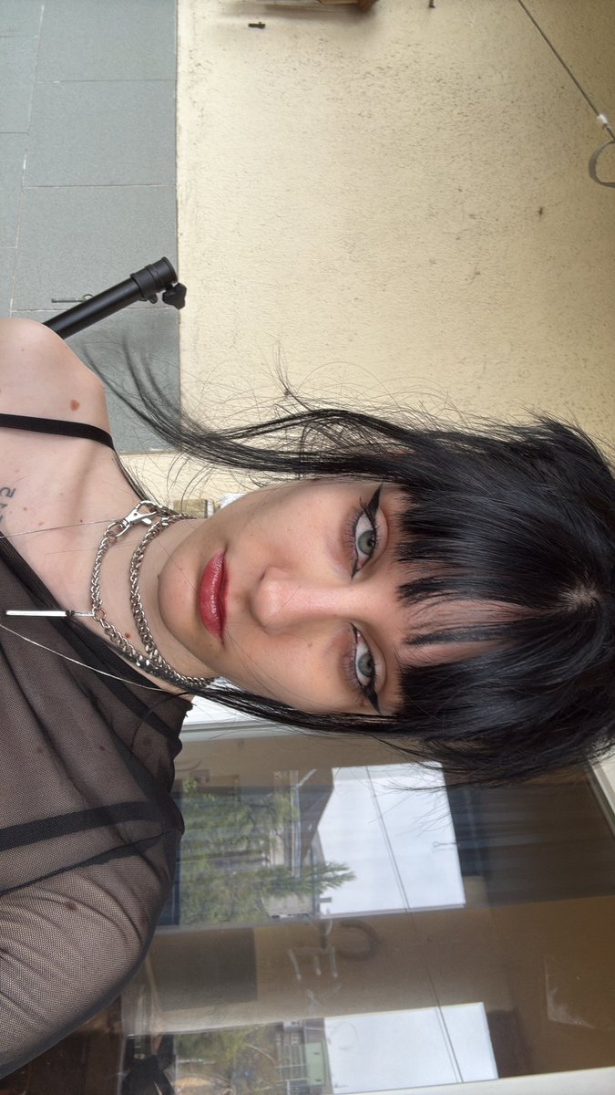 akam1to's tweet photo. my eyebags are diabolical https://t.co/cve1D22rE9
