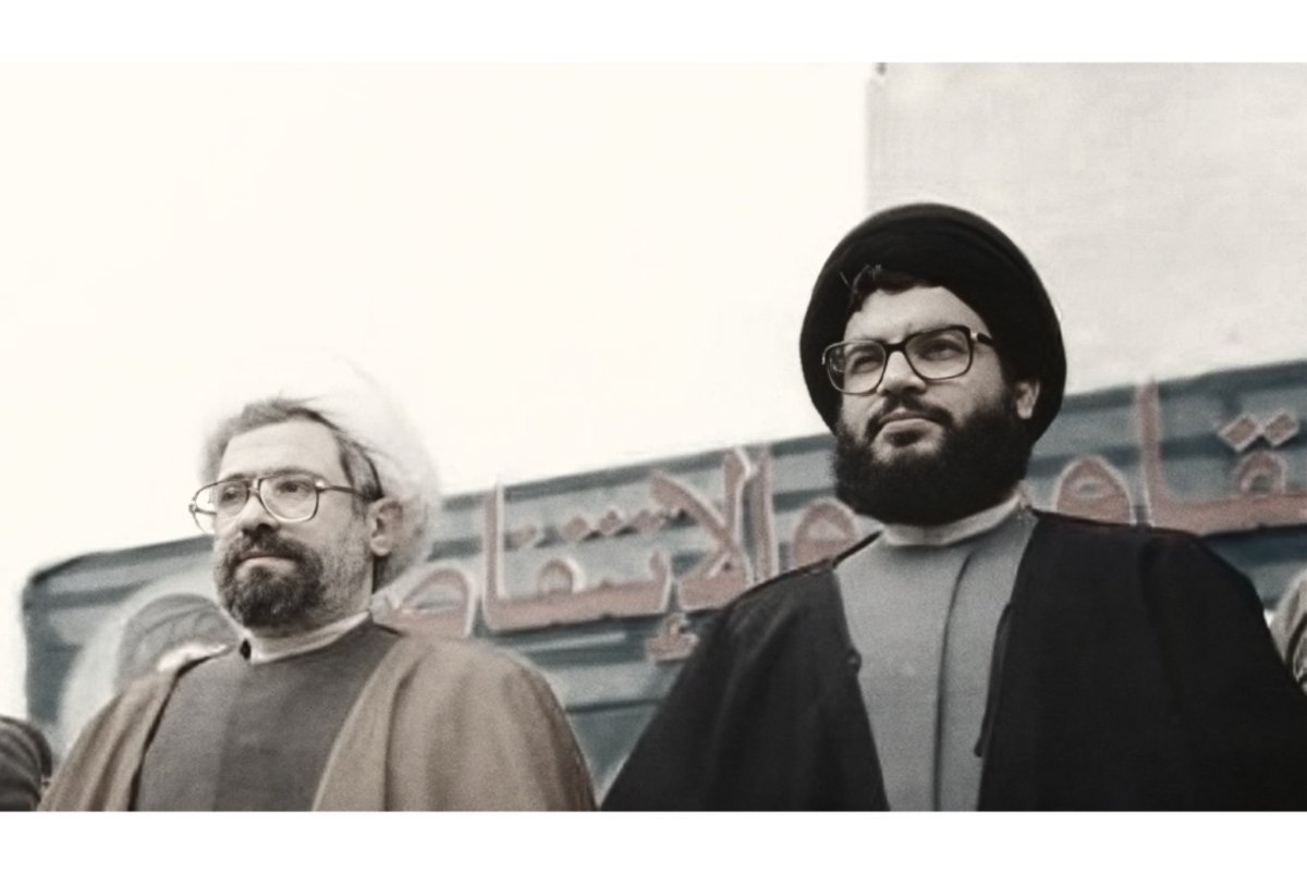 يا سيد حسن
إنّا على العهد