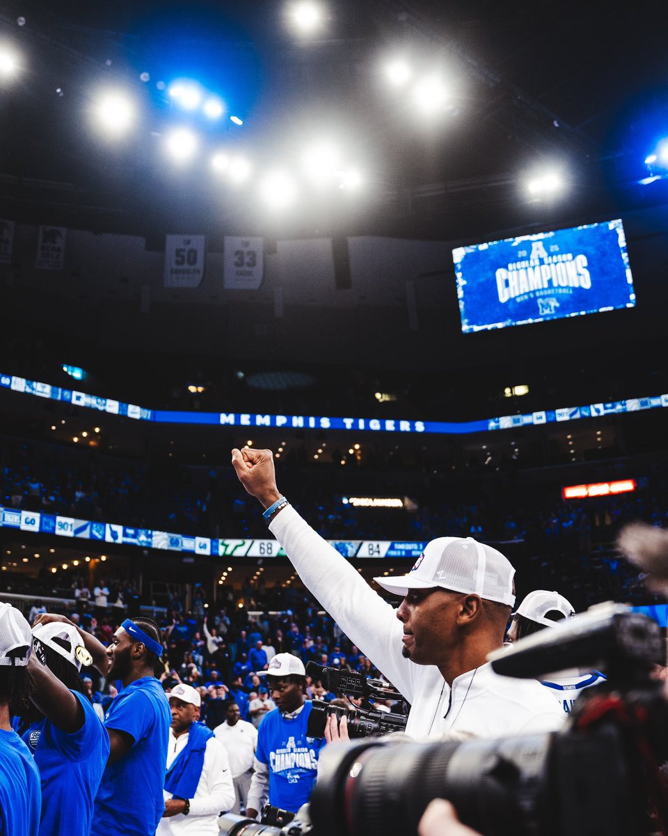 Bluff City Collective (@bluffcitycollec) on Twitter photo Our guy. Lucky to have him at the helm.
Not done yet. Support <a href="/Iam1Cent/">Penny Hardaway</a>.
#PennysPortal Our guy. Lucky to have him at the helm.
Not done yet. Support <a href="/Iam1Cent/">Penny Hardaway</a>.
#PennysPortal