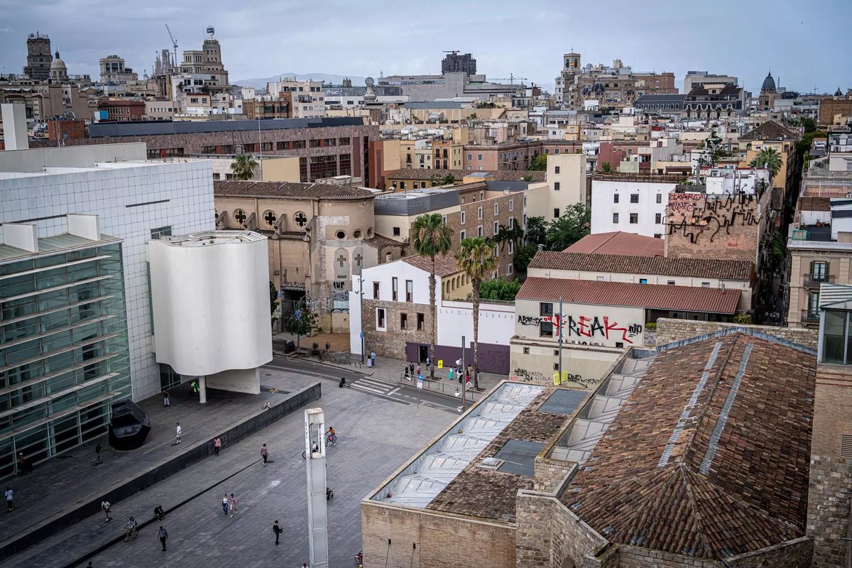 Anna Gener (@agenersurrell) on Twitter photo Entrevista a Lluís Clotet sobre la plaça dels Àngels.
Una lliçó d’arquitectura i urbanisme.
Per <a href="/la_txell/">Meritxell M. Pauné</a> via <a href="/elperiodico/">El Periódico</a>
elperiodico.com/es/barcelona/2… Entrevista a Lluís Clotet sobre la plaça dels Àngels.
Una lliçó d’arquitectura i urbanisme.
Per <a href="/la_txell/">Meritxell M. Pauné</a> via <a href="/elperiodico/">El Periódico</a>
elperiodico.com/es/barcelona/2…