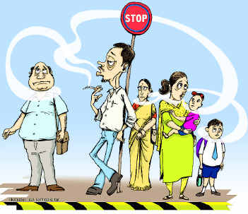 Gedek sama orang yg #merokok kek digambar ini, gak ditempat umum atau lagi ngumpul... kek gak ada pikiran gitu ya, gk liat situasi, apalagi disitu lagi ada bayi/anak kecil. Kalau merokok jauh jauh laah,setiap orang punya hak untuk nyaman tanpa diganggu sama asap rokok