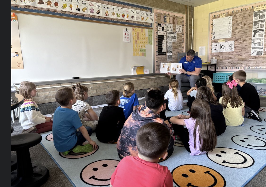 Thank you @MrCaryGC for reading to our class today! #GC