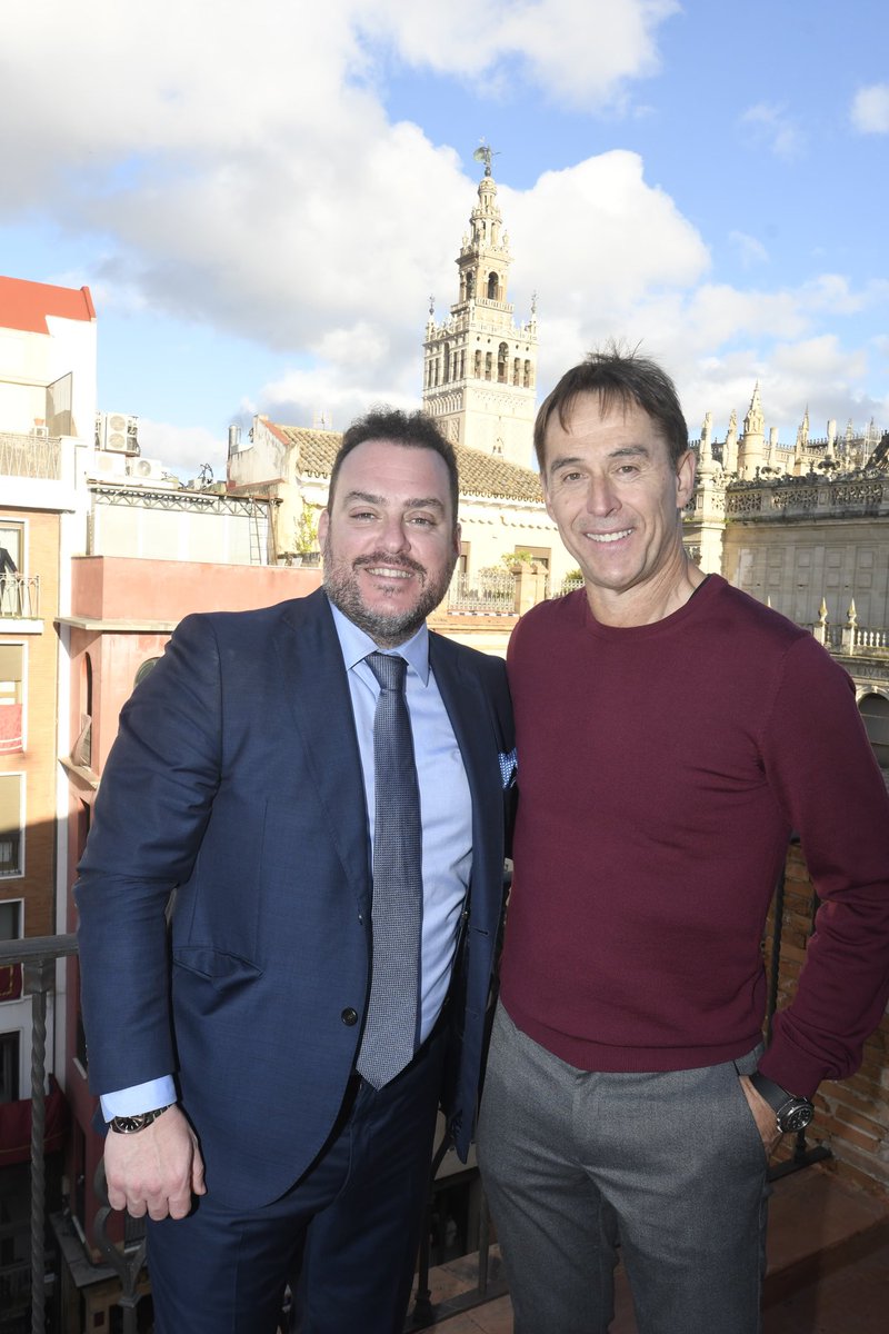 Gracias, Julen, por la visita. Que tu devoción por El Cachorro te dé salud y éxitos…