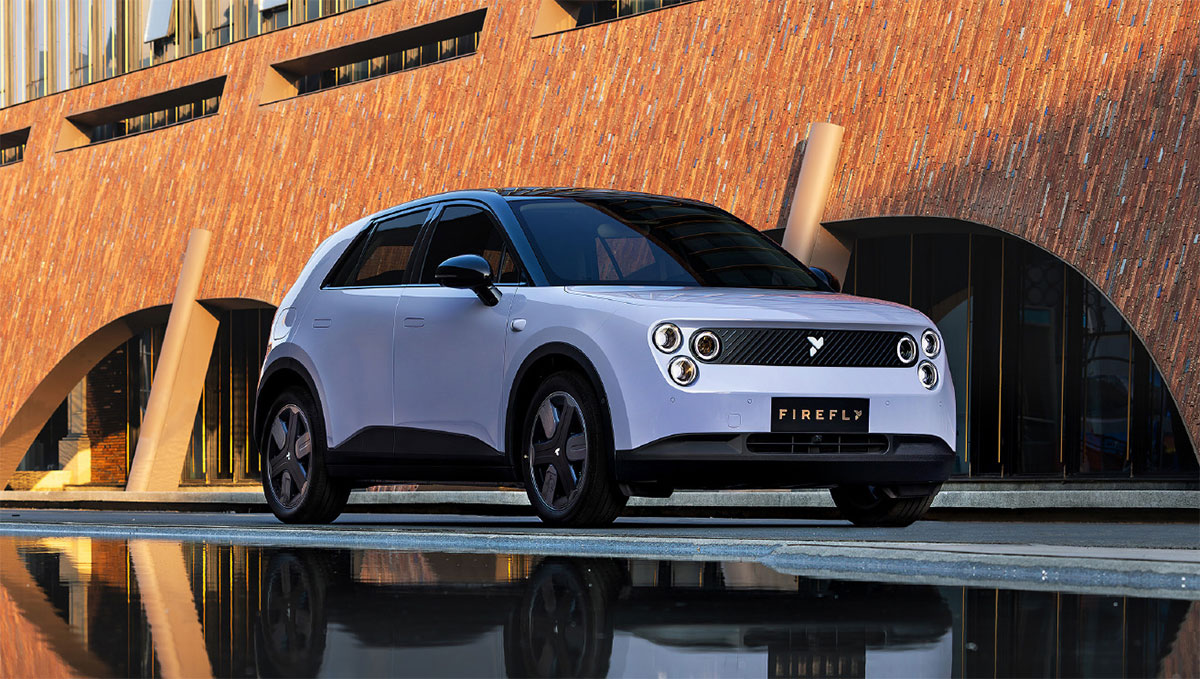 NioStrats's tweet photo. Firefly to display in over 300 #NIO stores, pivot in #NioStrategy as Firefly targets densely populated cities w/ few parking options

Firefly to setup demo batteryswap stations in high populated cities &amp;integrate into $NIO 5th-gen swap stations, DanielJin, Firefly president, said https://t.co/xsKDorQ55h