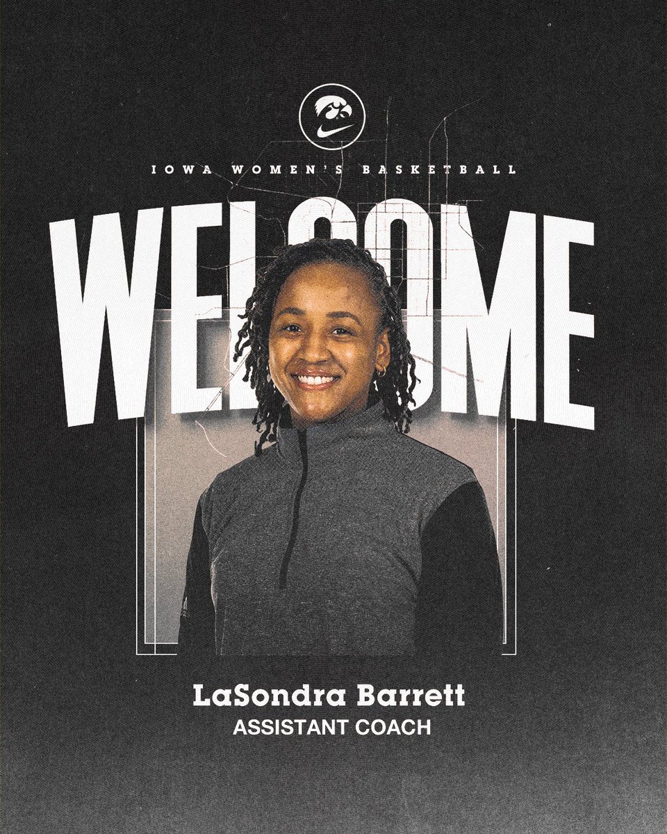 IowaWBB's tweet image. Welcome to Hawkeye Nation, @CoachLBarrett 😎

#Hawkeyes