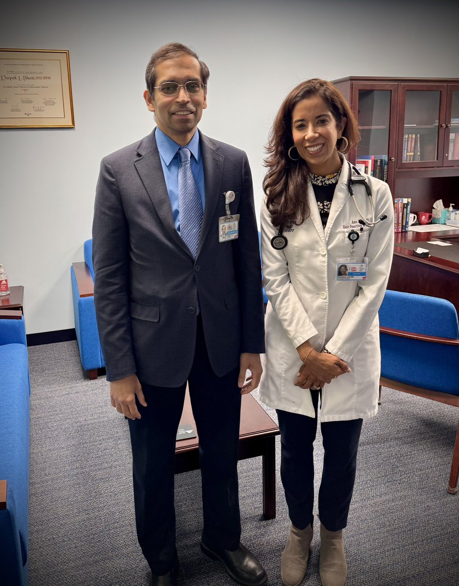 dranulala's tweet image. I generally try not to 👀 back, but when we do it w/an intention to reflect &amp;amp; introspect, it can be rewarding. 

This week marks my serving as 🫀faculty @MountSinaiHeart for 10 yrs. 

From my intern days in the CCU w/#ValentinFuster &amp;amp; @spinneymd to now -🙏🏽@DLBHATTMD - I am