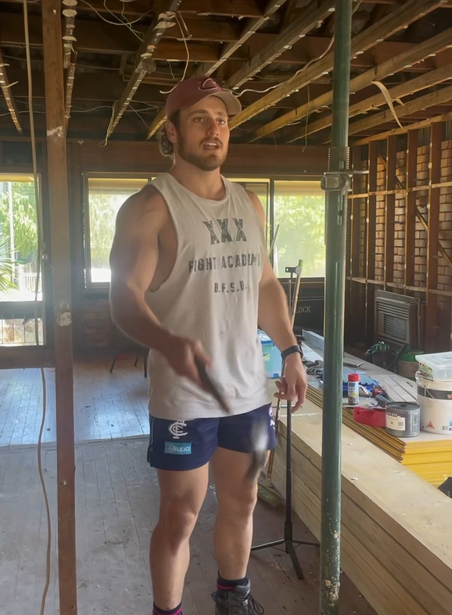 overitall69's tweet photo. My contractor is a goof ball. https://t.co/sJSxFQuf6j