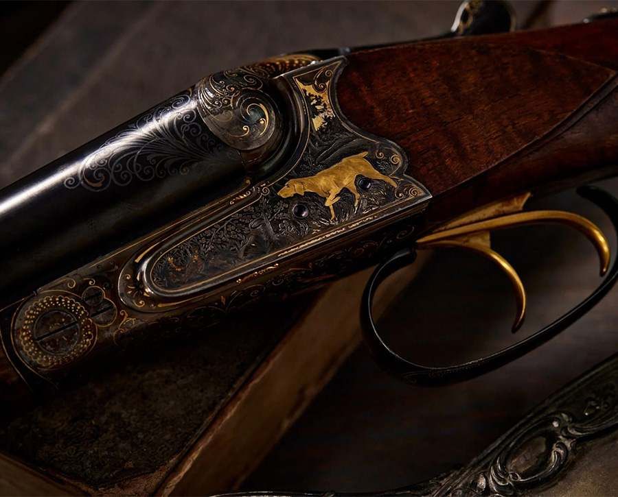 A Shotgun for Peace: Cold War Relic Symbolizes Rare U.S.-Soviet Diplomacy: A sporting shotgun given to U.S. Secretary of Defense in 1959 symbolizes rare Cold War detente—and is now for sale through The Raab Collection.

antiquetrader.com/a-shotgun-for-…