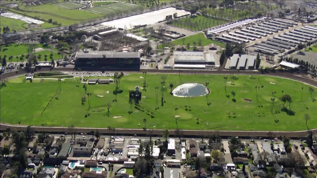 There will be no horse racing at the Alameda County Fair this summer – the first time in modern history. 

 ktvu.com/news/no-horse-…