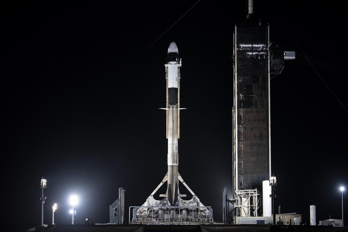 NASA's tweet photo. LIVE: All about the @Space_Station's next big haul 🚀

Hear from experts about the @SpaceX Dragon delivery scheduled to launch @ISS_Research Monday, including an air quality monitoring system and two atomic clocks to examine fundamental physics concepts. https://t.co/seAoNZE6ug https://t.co/j98zd9pFeo