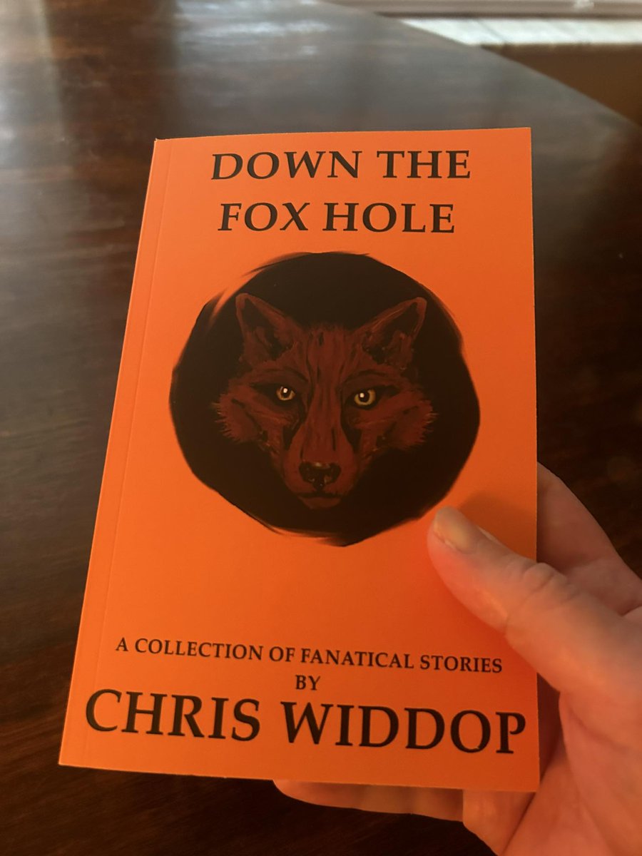 Velcro_NinjaKat's tweet photo. The first shipment of my new book just arrived yesterday. https://t.co/1bLzRqsp1K