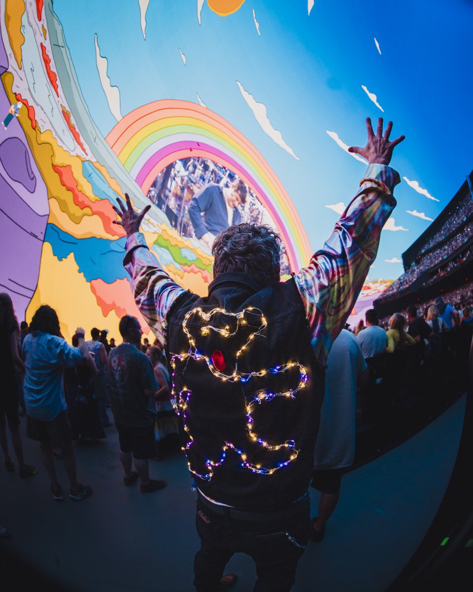 deadandcompany's tweet photo. Never fade away dream… ☀️🌈 #DeadForever

📸: Chloe Weir &amp; Thomas Falcone https://t.co/wPAHE3YNEc